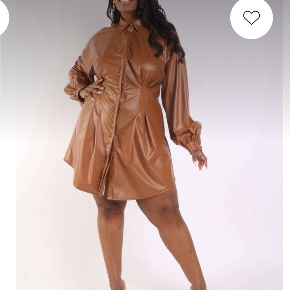 Chic Long Sleeve Dress in Brown